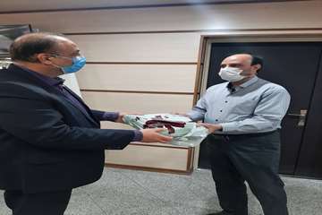 تبریک معاون توسعه مدیریت، منابع و برنامه ریزی دانشگاه به مناسبت میلاد مولود کعبه و روز پدر 